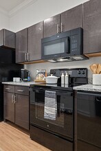 Building Photo - The Monroe