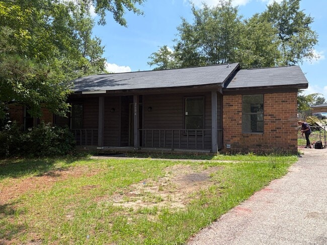 Building Photo - 2604 Edmonton Ct
