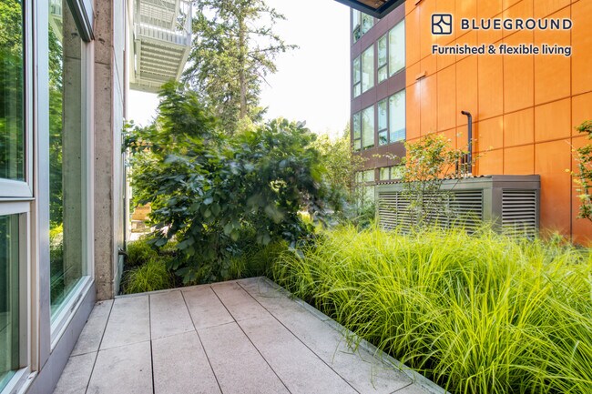 Foto del edificio - 12288 NE 12th Ln