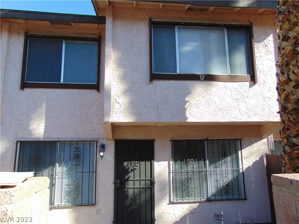 Primary Photo - 4339 Spencer St