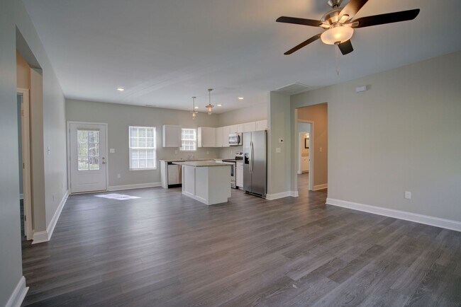 Building Photo - New Build 3/2 House in West Rome- $1,895