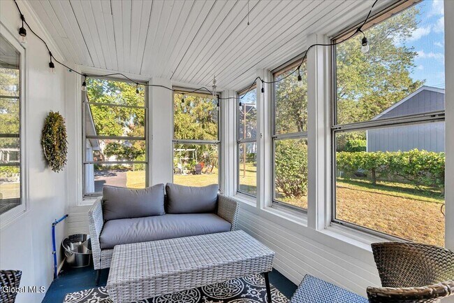 Foto del edificio - 138 Elm St