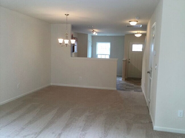 Building Photo - 108 Beacon Woods Dr