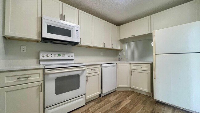 Foto del edificio - 1801 NW 75th Ave
