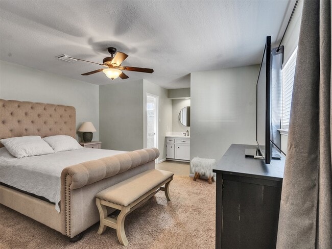 Foto del edificio - 1134 Western Springs Dr