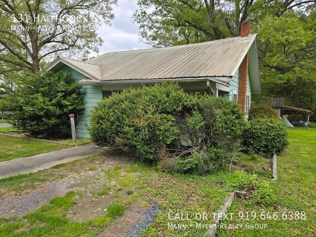 Foto del edificio - 131 Haithcock St