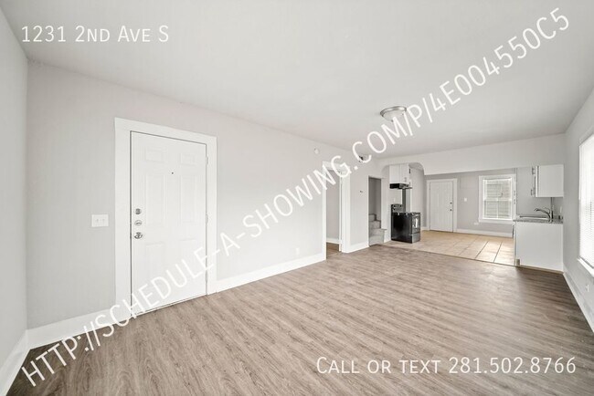 Foto del edificio - Recently Updated!