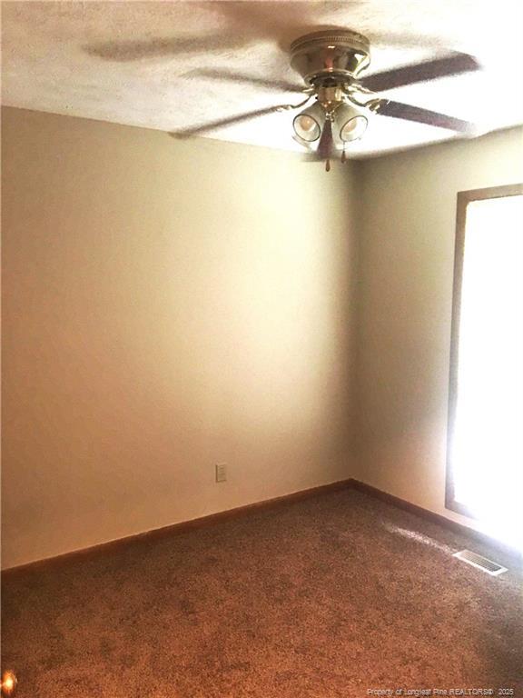 Building Photo - 6886 Kingsgate Dr