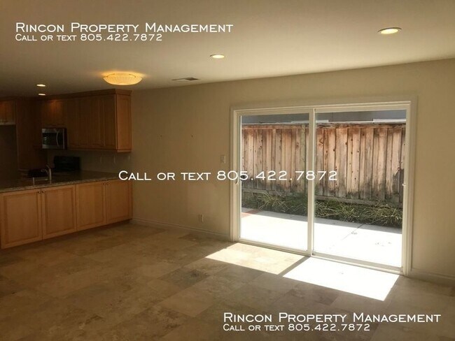 Foto del edificio - *Ventura Keys* 2 Bedrooms/1.5 Baths