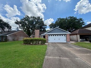 Building Photo - 11223 Willow Field Dr