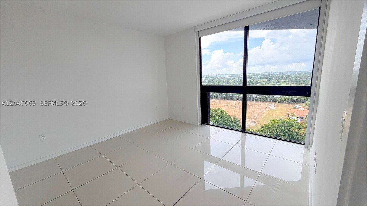 Foto del edificio - 5252 NW 85th Ave