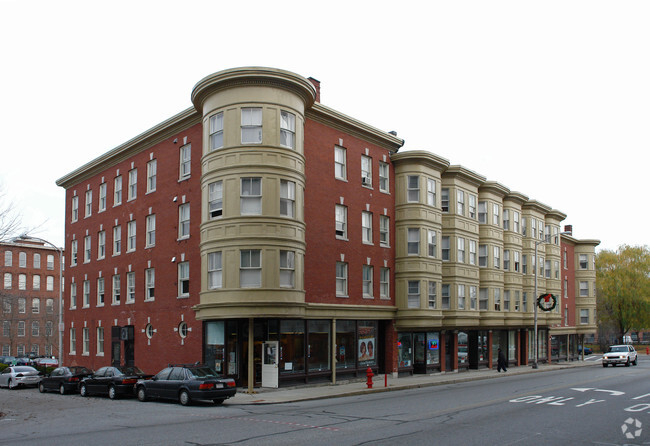 Foto del edificio - Sirk Building