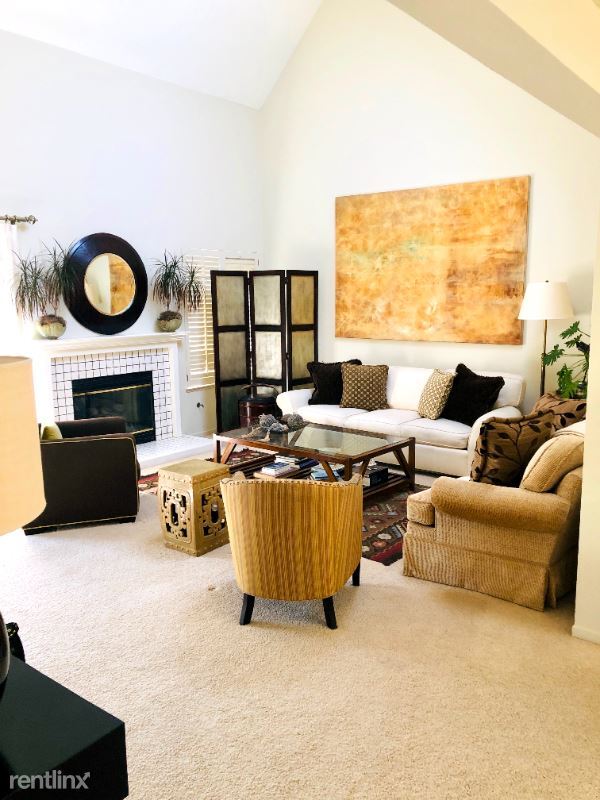 Foto del edificio - 2 br, 2 bath House - 534 Carnation Ct