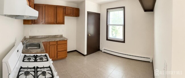 Building Photo - 307 Rock Ave