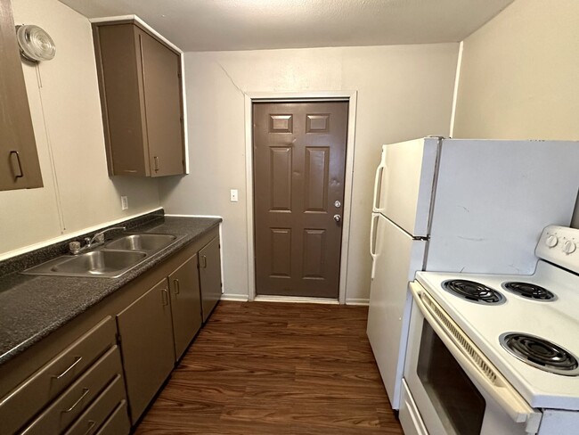 Building Photo - 1110 Archie St, Vidor Tx 77662