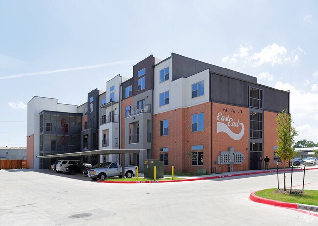 East End Lofts At The Railyard Apartments Denton Tx Building Photo East End Lofts At The Railyard