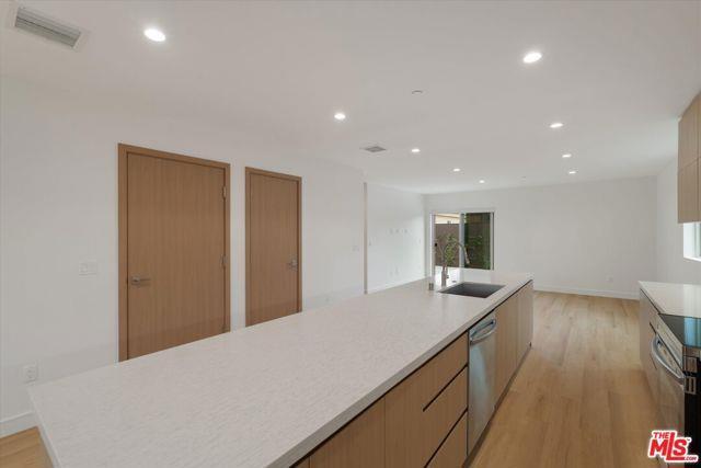 Foto del edificio - 5530 1/2 Sunnyslope Avenue, Los Angeles, C...
