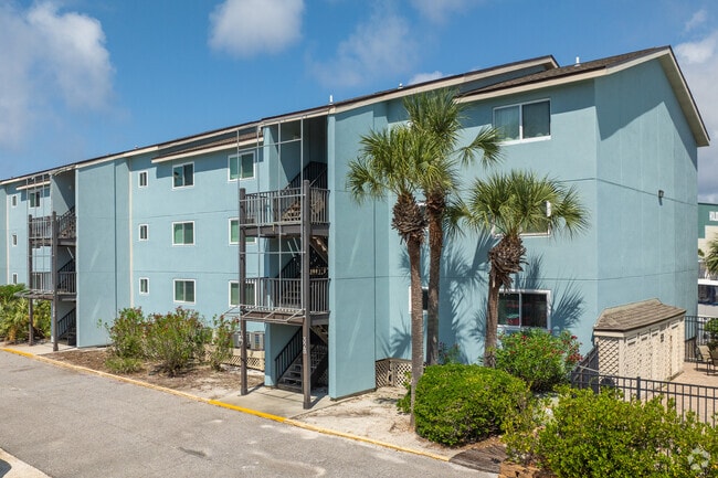 Holiday Harbor Condominiums