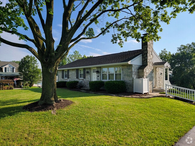 Building Photo - 2132 Kramer Mill Rd