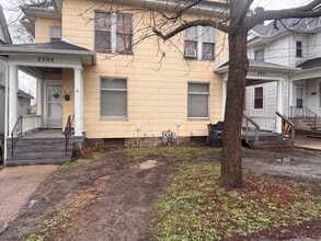 Building Photo - 2909-2911-2911 7th Ave