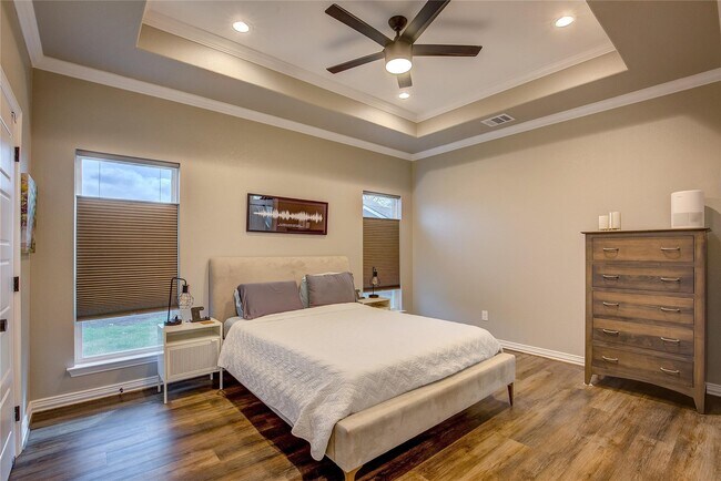 Foto del edificio - 504 S Poplar St