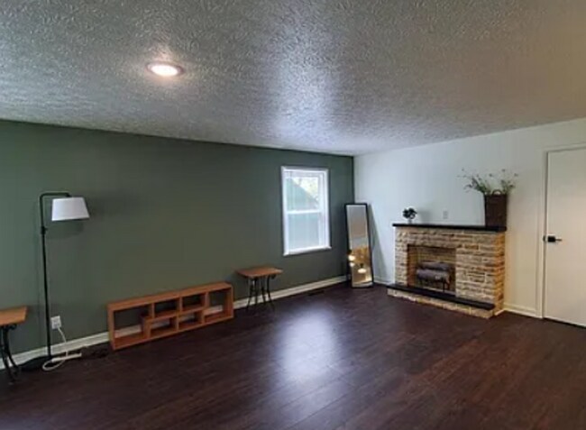 Foto del edificio - Cute 2 bedroom in South East Springfield