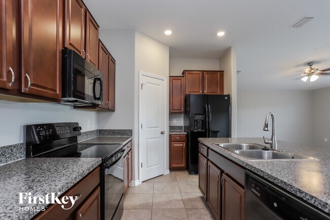 Foto del edificio - 1505 Broad Winged Hawk Dr