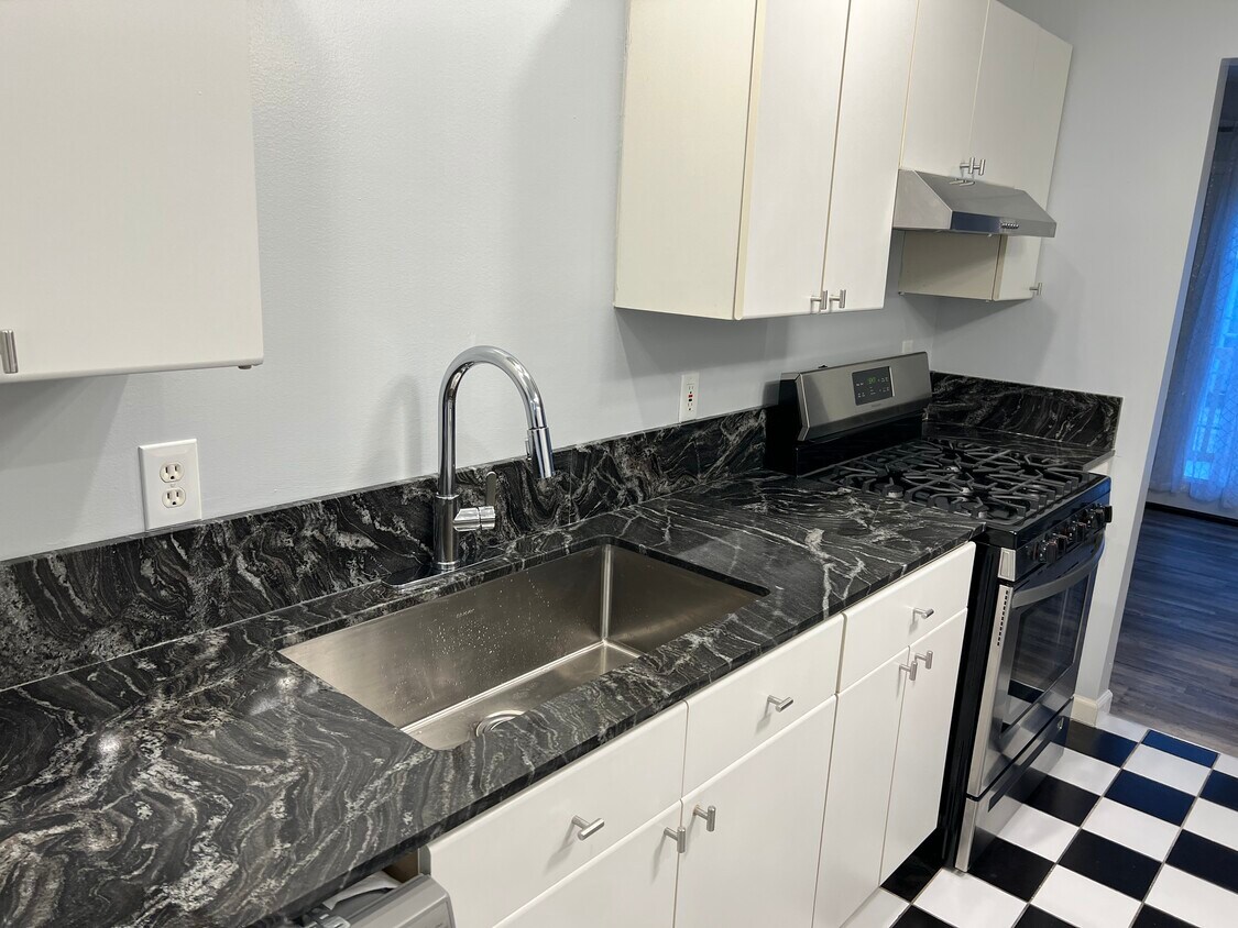Foto principal - 349 Connecticut St
