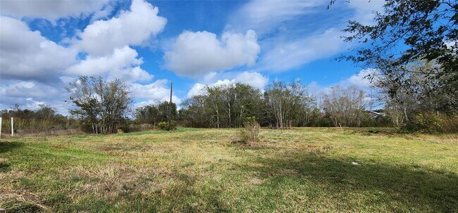 Building Photo - 4833 Belton Ln Ext