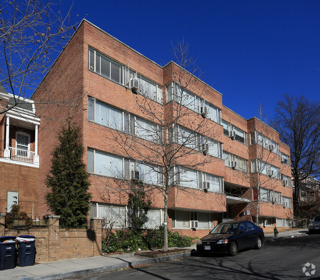 Building Photo - Fairmont Place