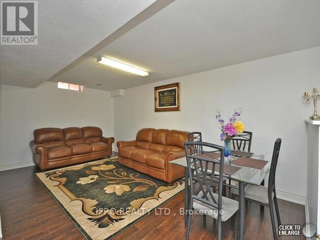 Building Photo - 5480 Whitehorn Ave