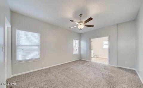 Foto del edificio - 407 Raven Ln