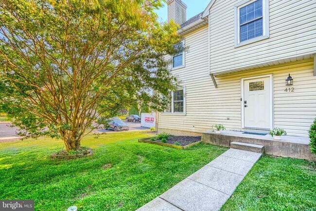 Foto del edificio - 412 Darby Ln