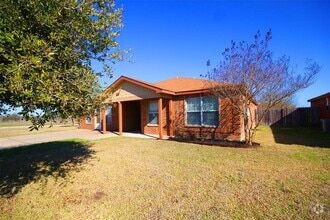 Building Photo - 2101 Independence Ct