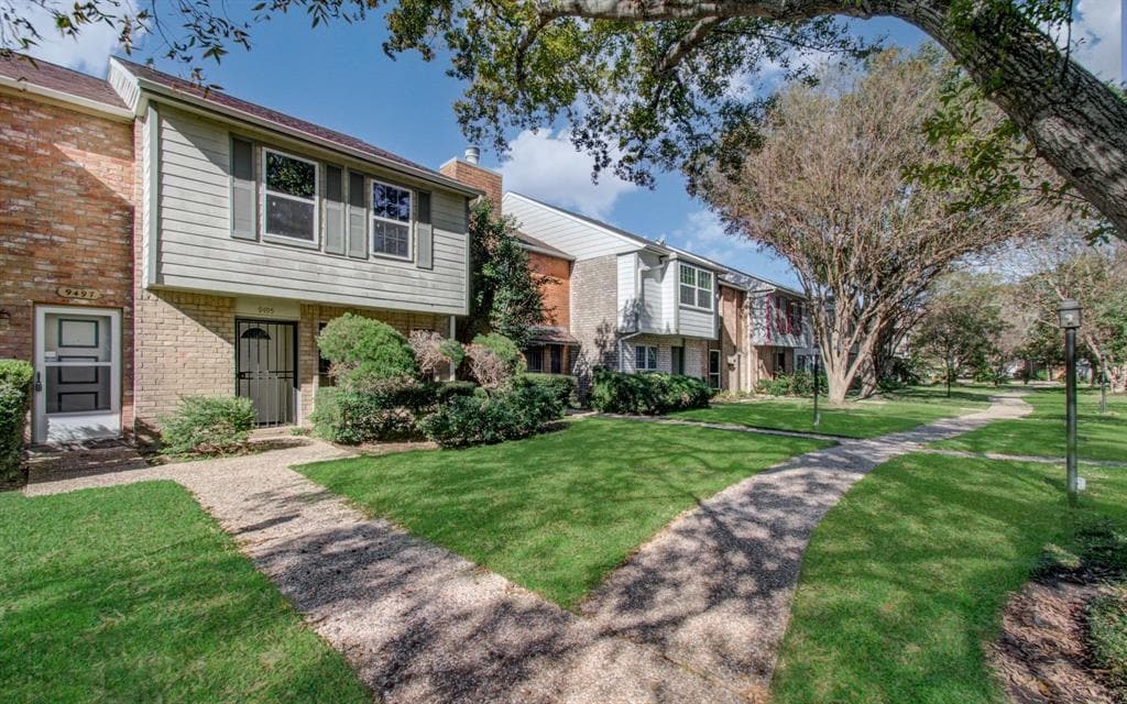 Primary Photo - 9495 Fondren Rd