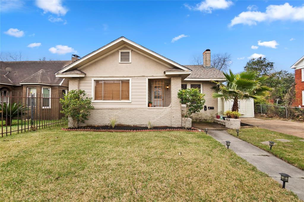 Primary Photo - 2216 Truxillo St