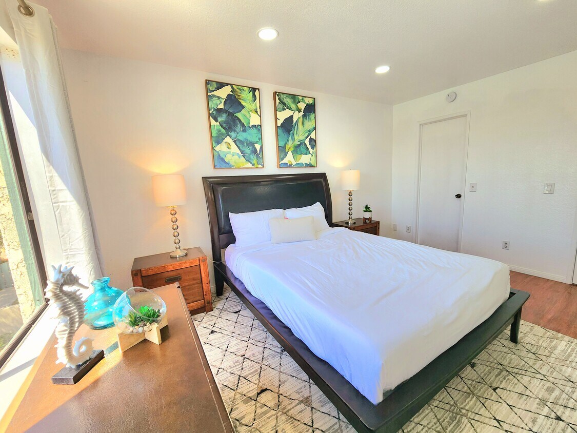 Foto principal - 13461 Whittier Ln