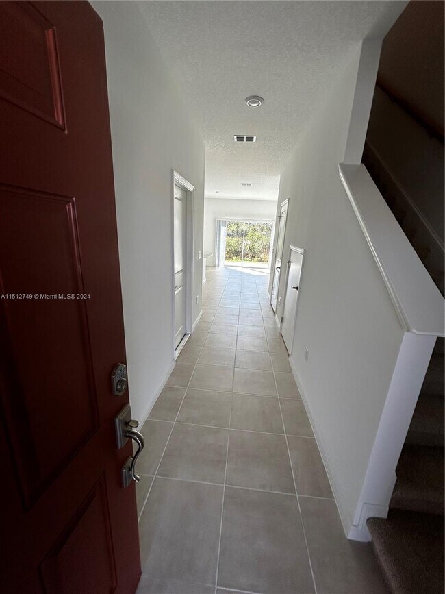 Building Photo - 11759 Glenside Ter