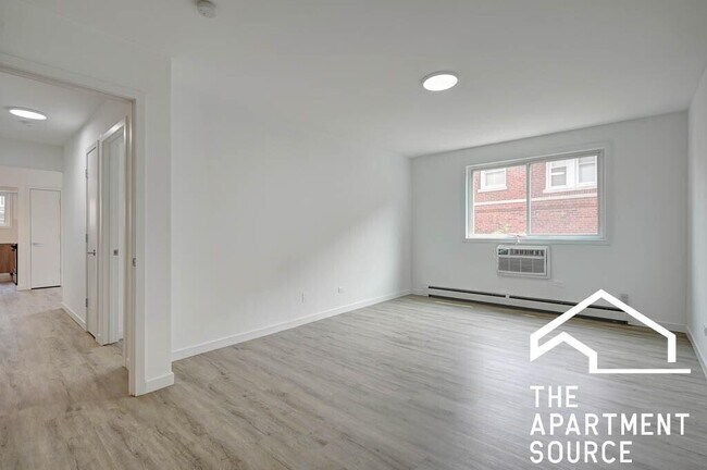 Foto del edificio - 7621 N Sheridan Rd