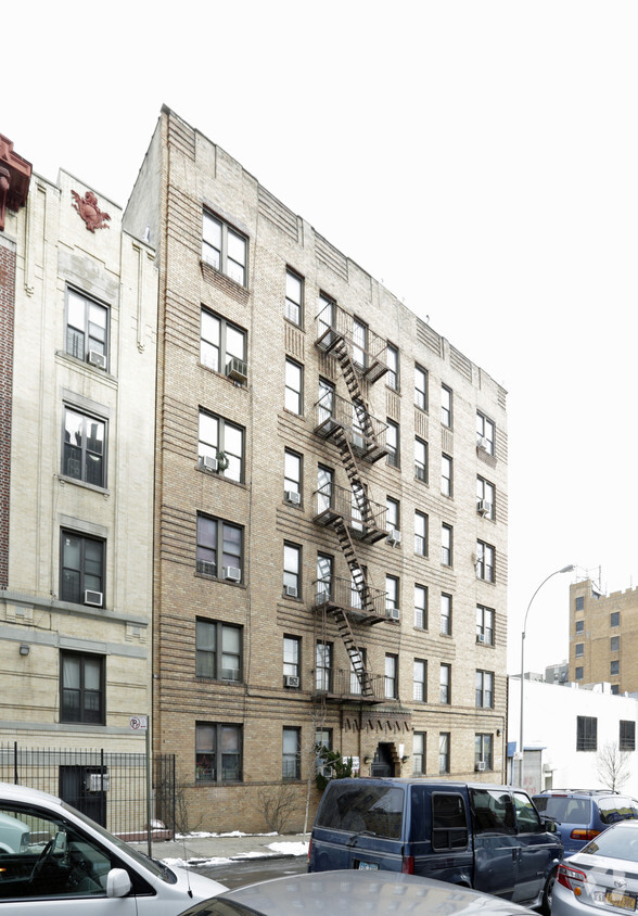 15 Evelyn Pl, Bronx, NY 10468 - Apartments in Bronx, NY | Apartments.com