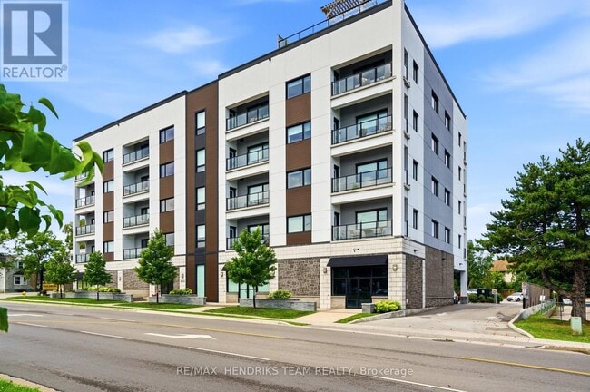 Building Photo - 4514 Ontario St
