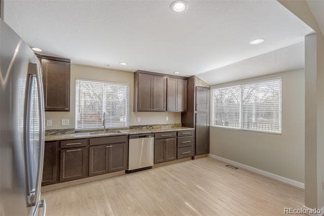 Foto del edificio - 7731 S Spruce St