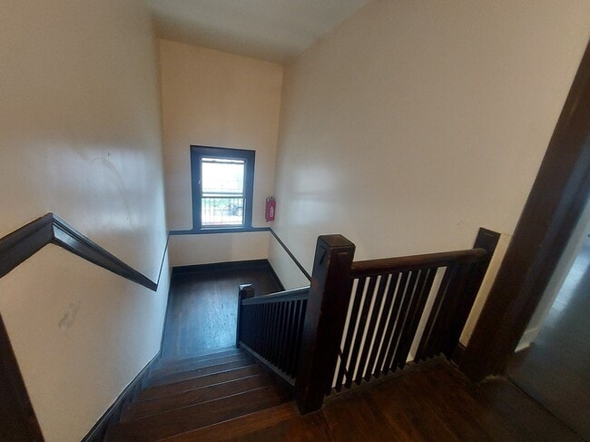 Foto del edificio - 3112 W 64th St