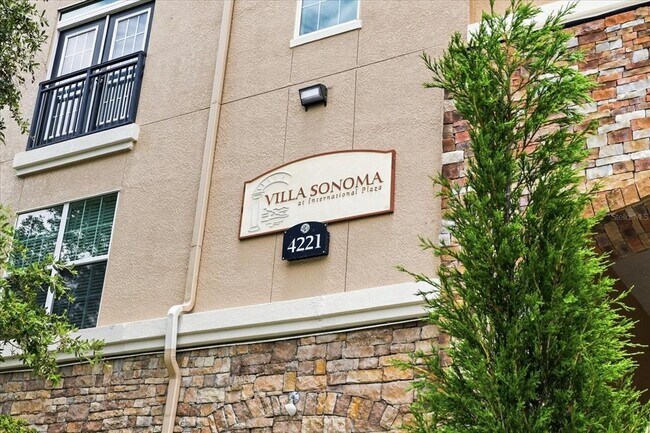 Foto del edificio - 4221 W Spruce St