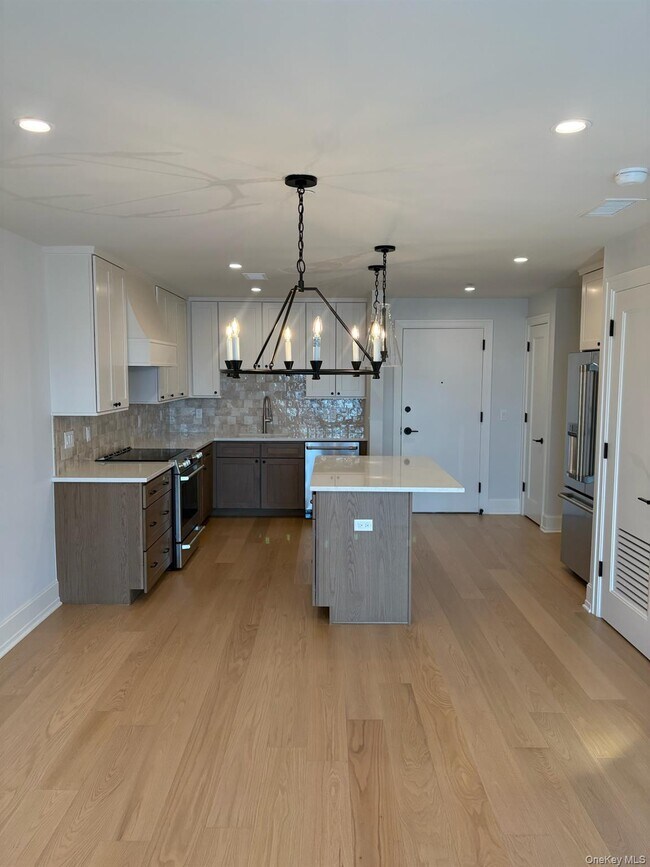 Foto del edificio - 25 S Riverside Ave