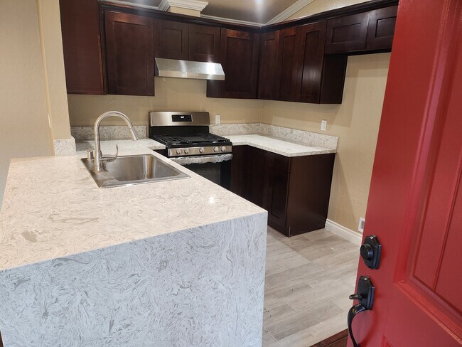 Foto del edificio - 1652 Winn Ct