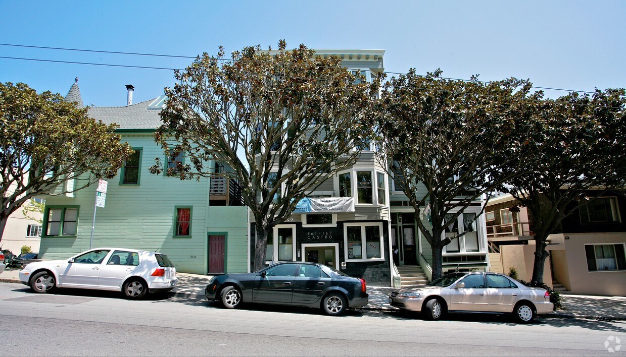 Primary Photo - 161-167 Castro St