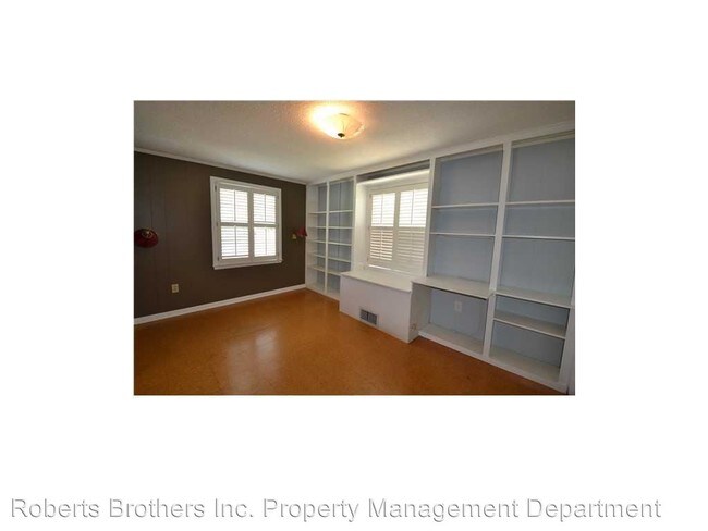 Building Photo - 25 Hathaway Rd S