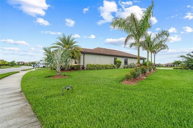 Foto del edificio - 6521 Willowshire Way