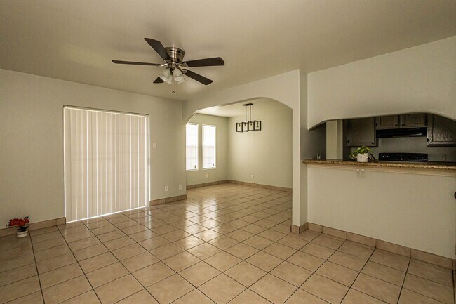 Building Photo - 9802 Cantera Ct